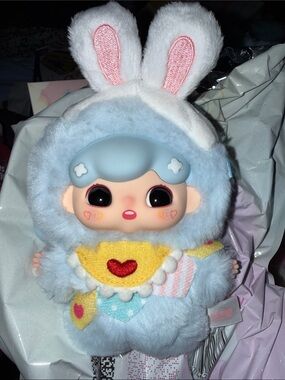 Baby Billie Sweet Dream Party Vinyl Plush Pendant - Today’s Easter Egg